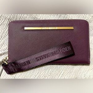 Steve Madden Bzippy Zip Around Wallet Wristlet, Grape